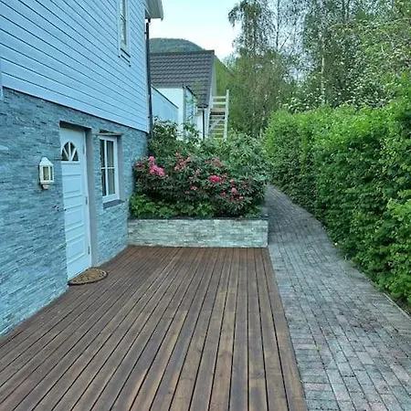 Flott Leilighet Odda-roldal Apartmán *